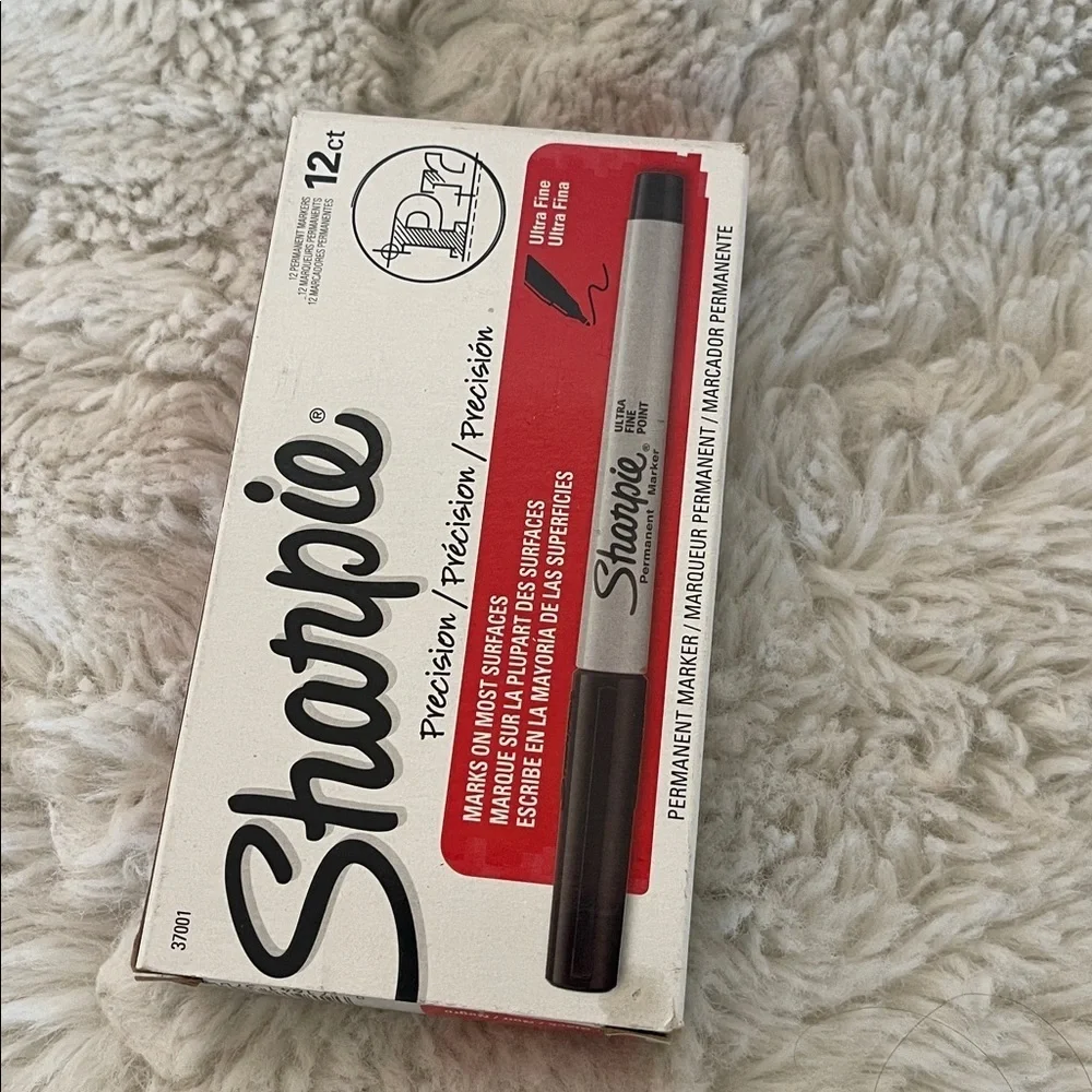 Sharpie Ultra Fine Permanent Markers - 12 Count